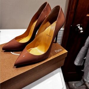 Christian Louboutin Pigalle Follies 100 - Nude Patent